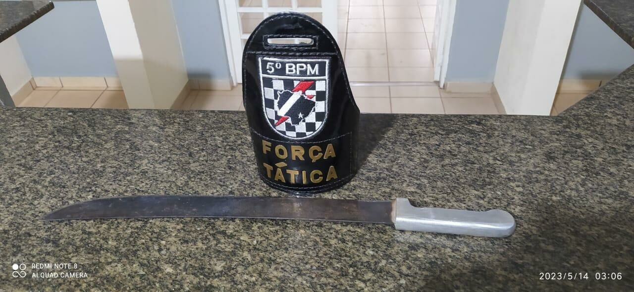 Imagem de compartilhamento para o artigo Nora tenta esfaquear ex-sogra e faz policial parar no hospital em Coxim da MS Todo dia